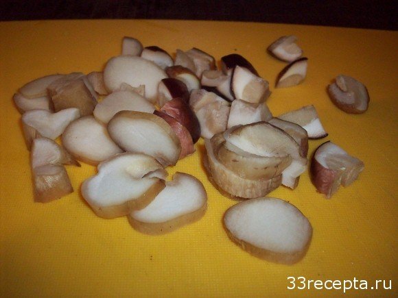 нарезаем грибы