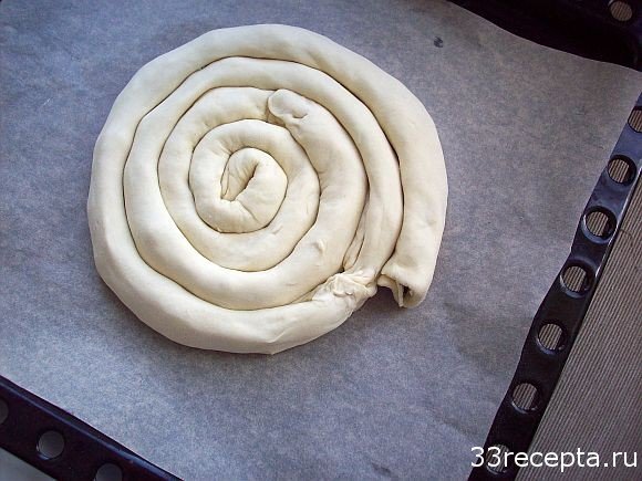 выкладываем спираль пирог
